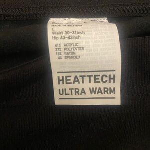 Uniqlo Black Thermal Leggings for Ultimate Warmth